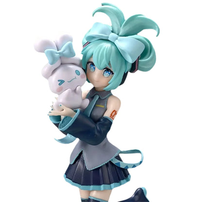 HM  Anime Figurine