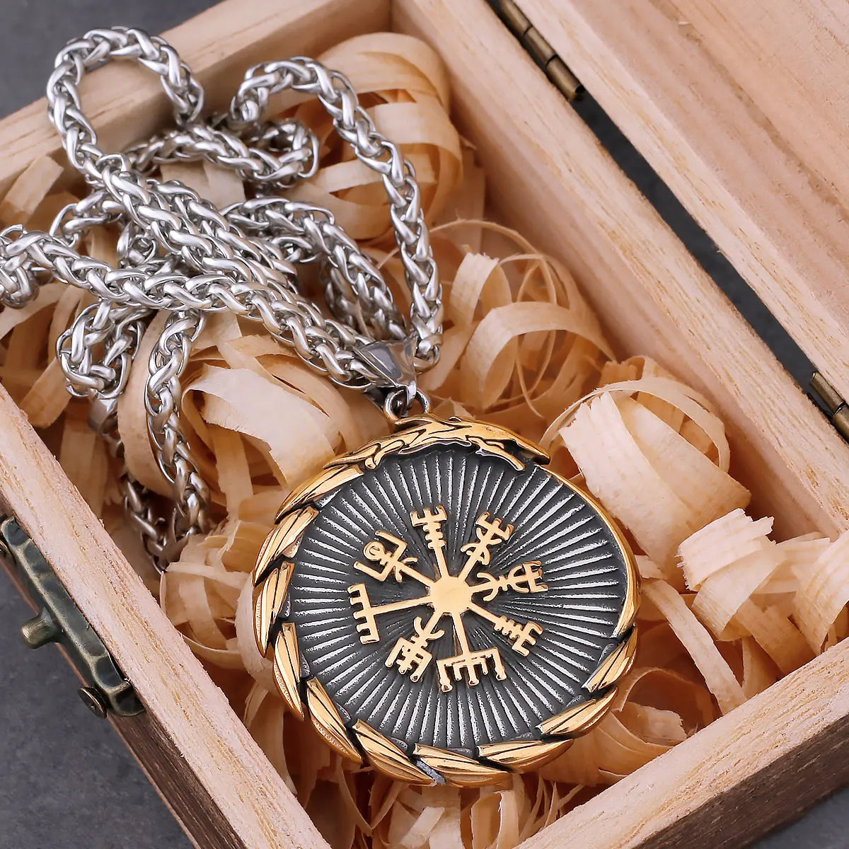 Odin Valknut Amulet Pendant