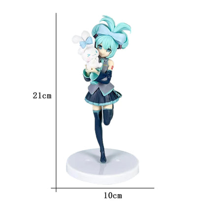 HM  Anime Figurine
